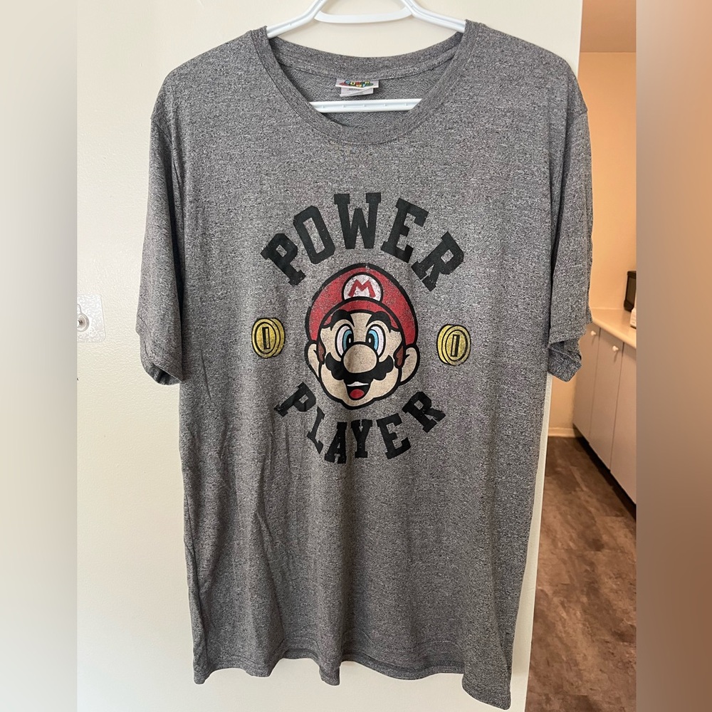 2016 Nintendo Super Mario Power Player Tshirt Men’s Large